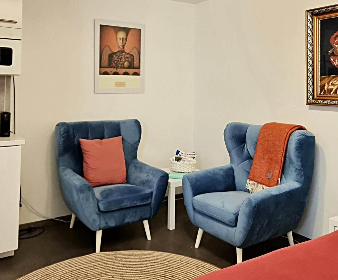 Apartman Zlaty Kriz Písek Exteriör bild